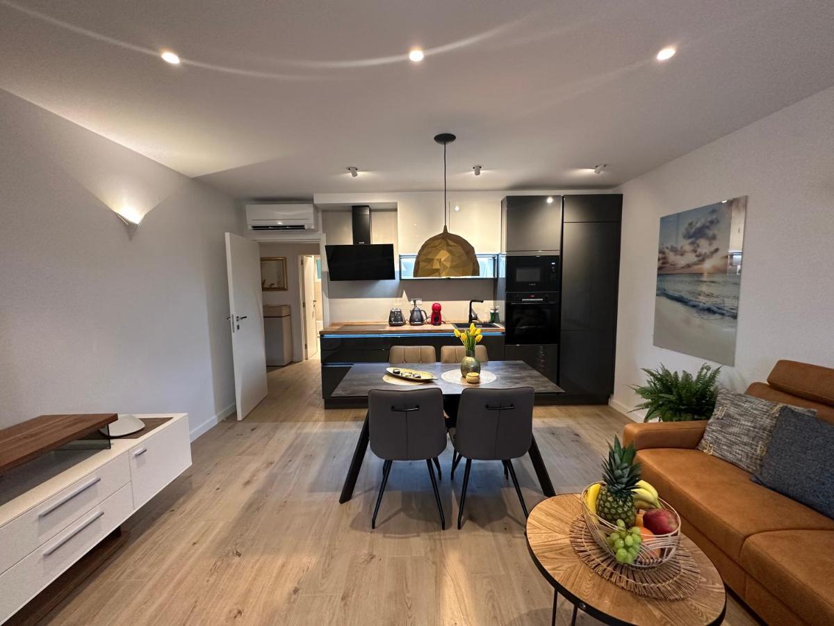 Luxury Spacious Apartment Maringo Split Buitenkant foto