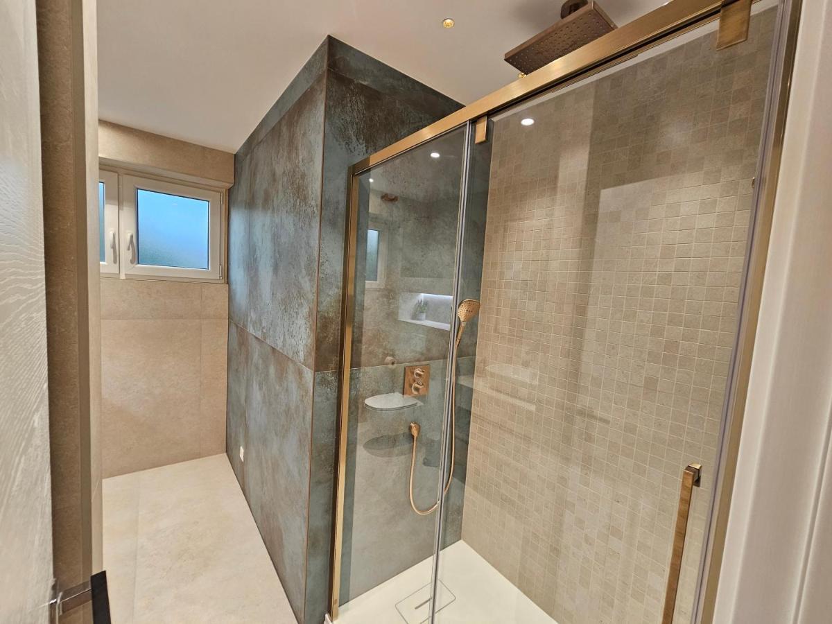 Luxury Spacious Apartment Maringo Split Buitenkant foto